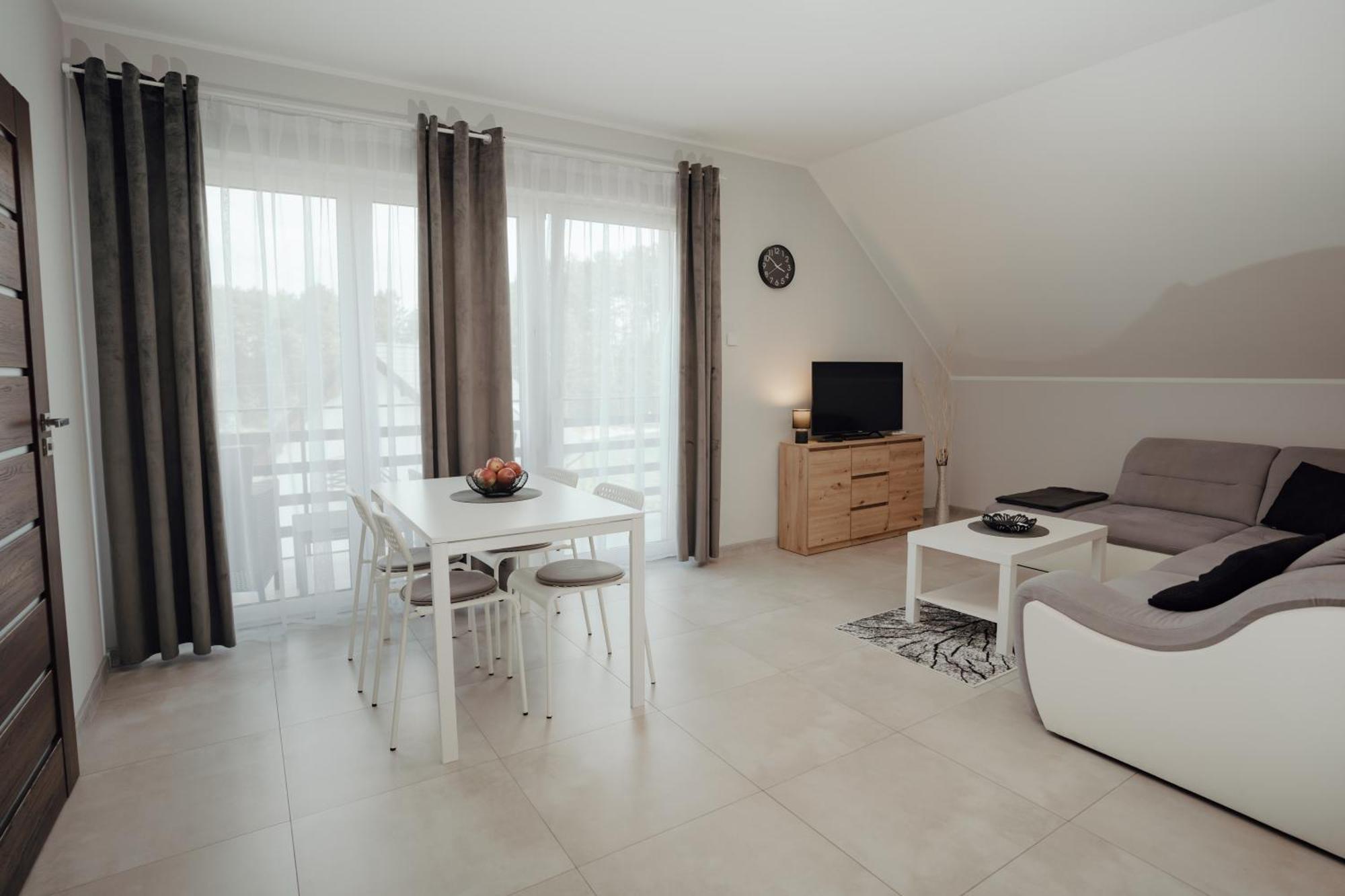 Apartamenty Kaszuba フミエルノ エクステリア 写真